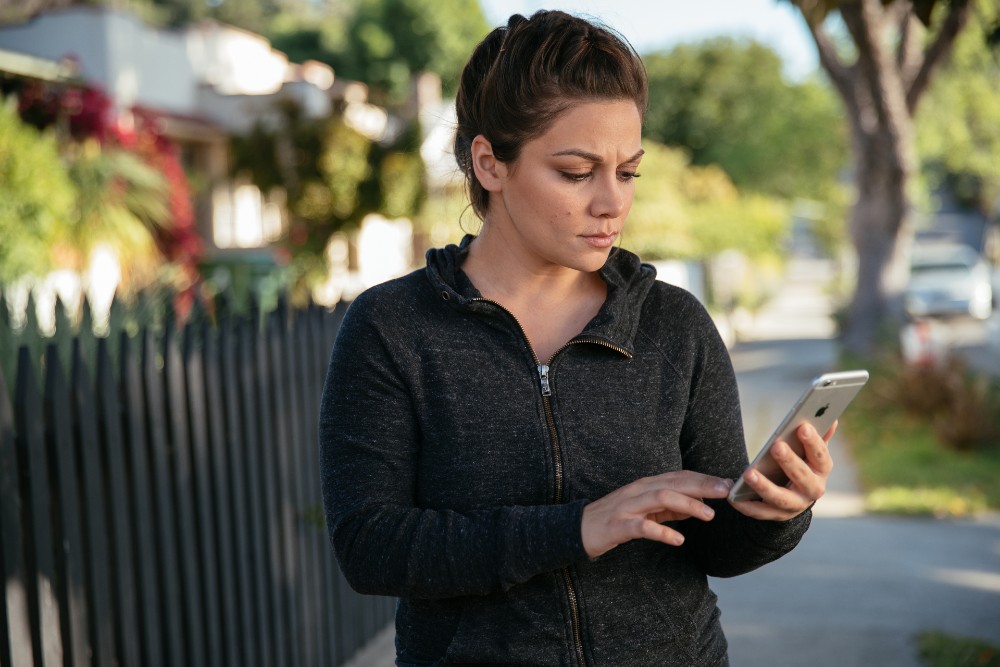 How to Remotely Lock and Unlock Your Doors 4 Tips for Remote Home Management Vivint